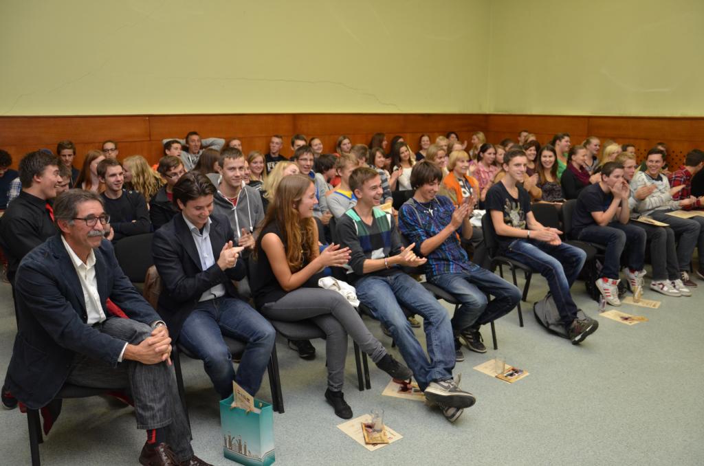 20131007 Skoleenu Apmainjas Projekta Ietvaros Preiljos Viesojas Jaunieshi No Holandes Merletkoledzhas 0078